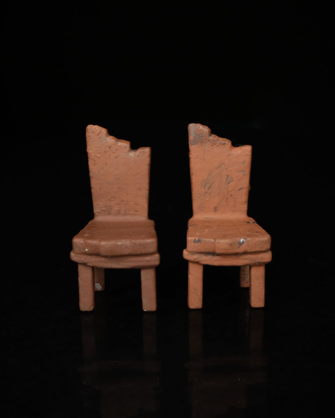 Дерев'яний стілець